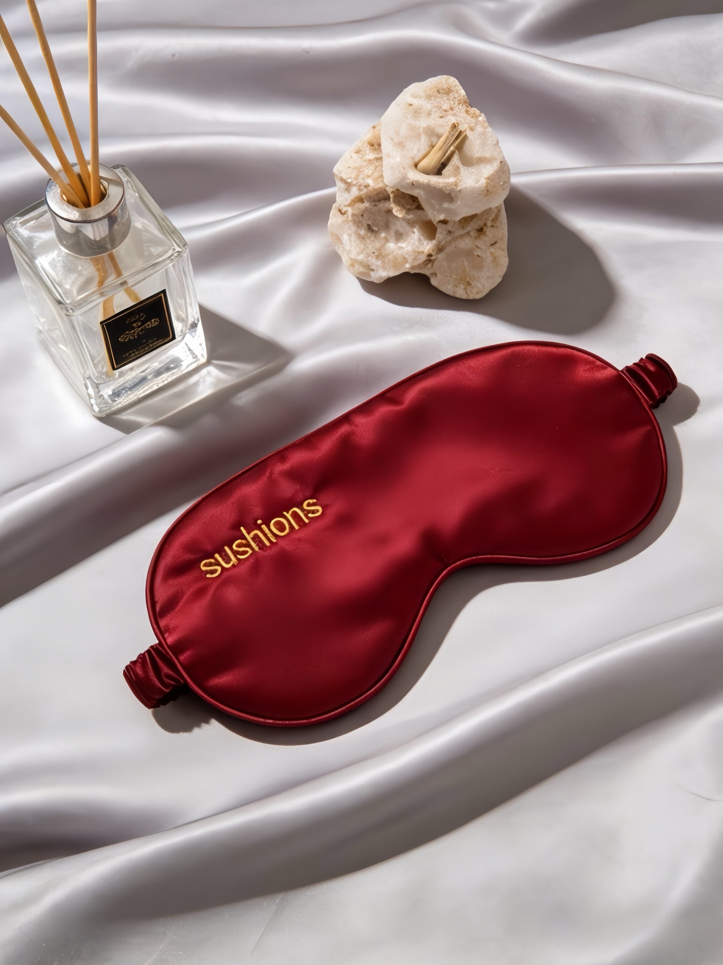 Sushions Burgundy Silk Eye Rest Mask (Creative Collection)